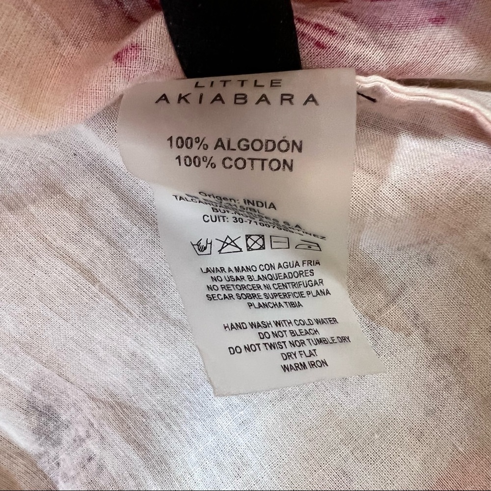 Cute button down blouse. - Picture 14 of 14